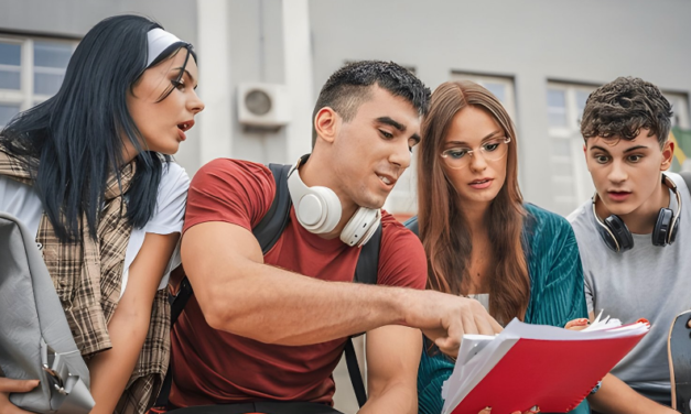 How Virtual Reality (VR) is Enhancing Learning Experiences in Canadian Schools